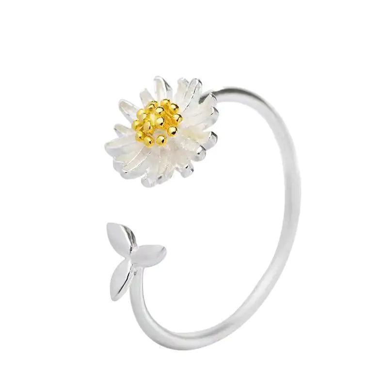 Vintage Daisy Flower Ring